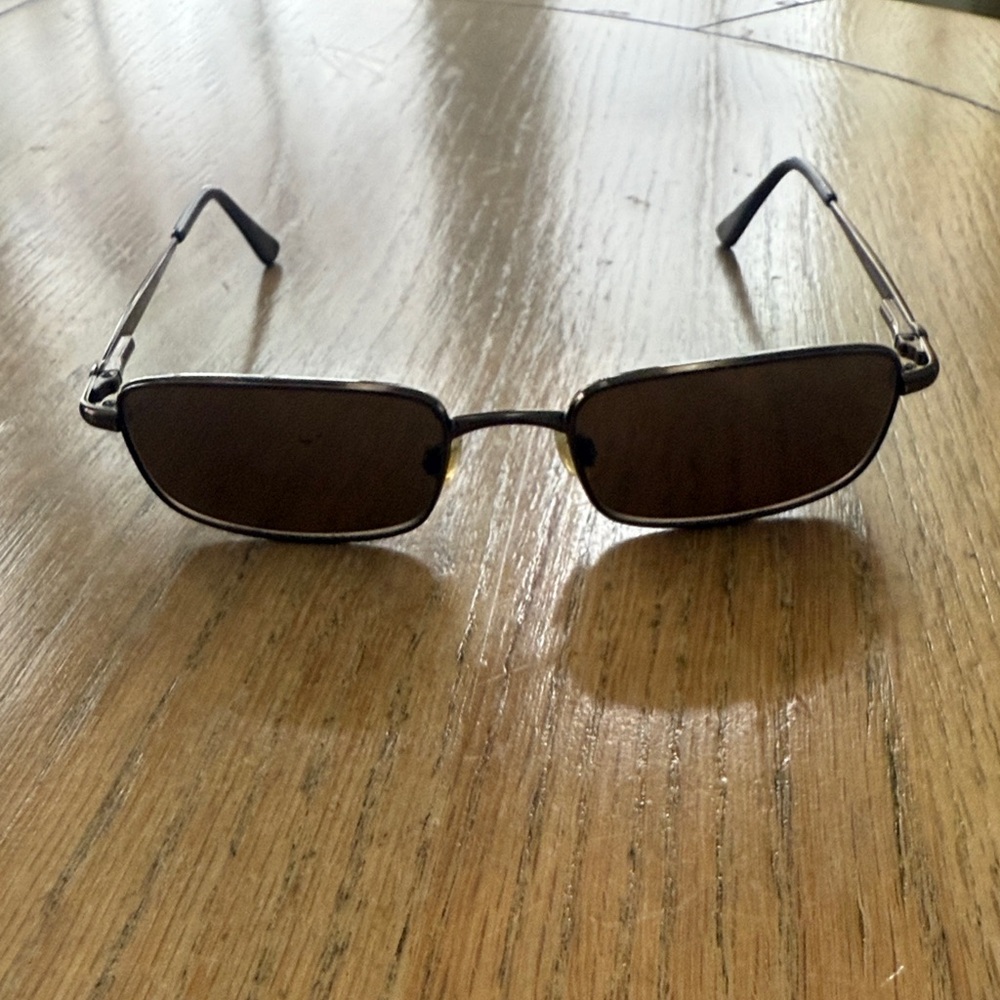 Stylish Sunglasses by Maui - Picture 3 of 5